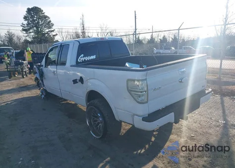 2010 Ford F-150 Fx2 Sport/Lariat/Xl/Xlt z USA, uszkodzony, nr VIN 1FTFX1CV4AFB74686